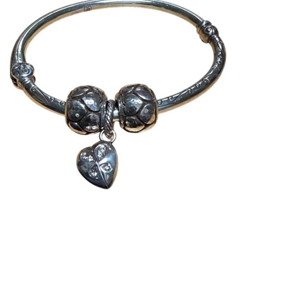 Brighton Charming Bangle Hinged Bracelet w/ Heart Charm & 2 Spacers Silver - Picture 4 of 6